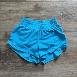 Lululemon Hotty Hot High-Rise short